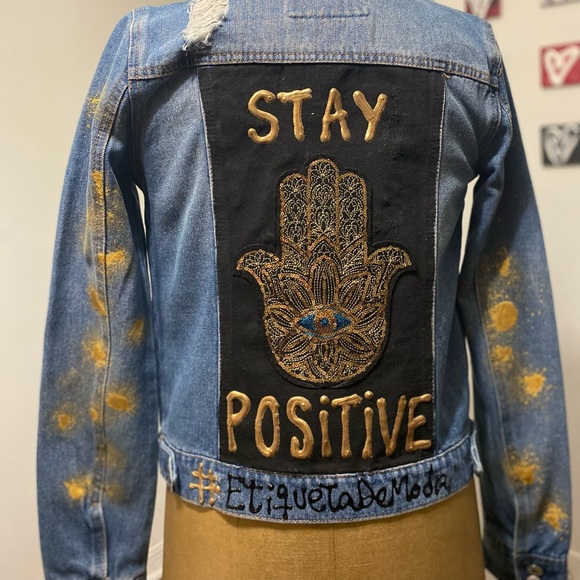 Stay positive jacket - Picture 1 of 4